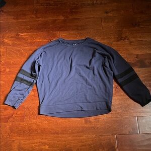 New York & Company Dark Blue 3/4 Sleeve Top with Black Stripes